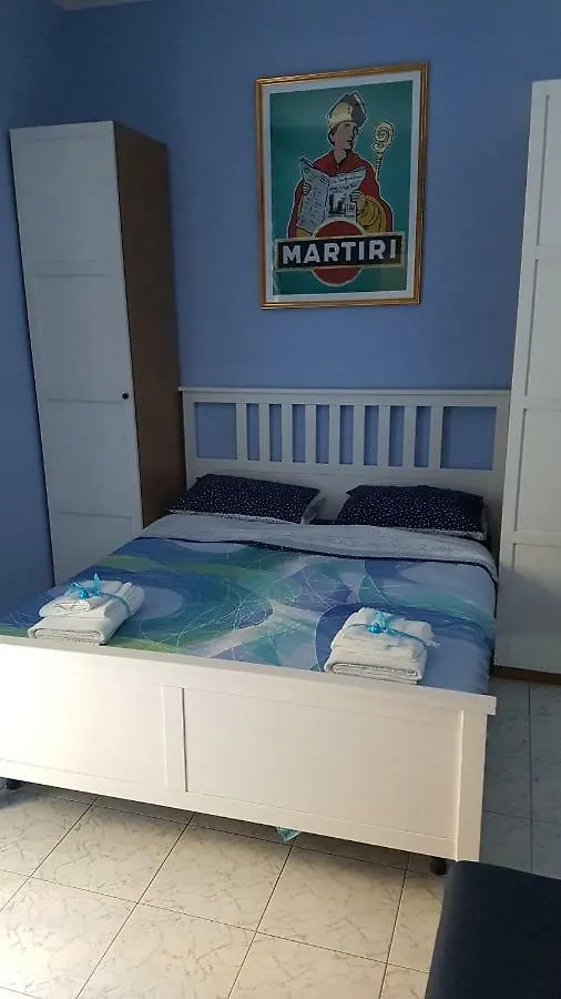 Home Sweet Home Neapol